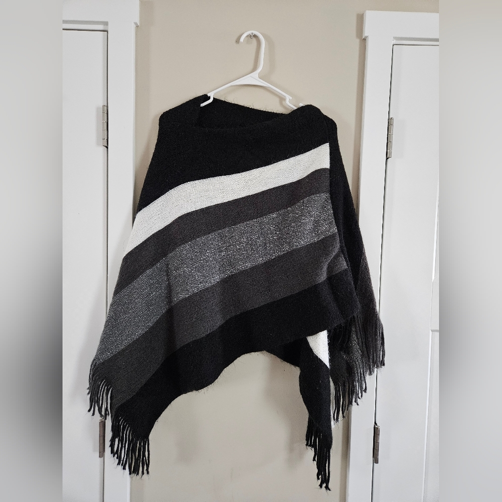 Poncho one size fits most black grey white stripe fringe sweater throw over top